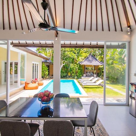 Villa Sitara, Sitara Villa Group Seminyak Exterior foto