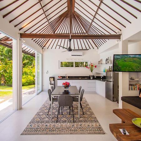 Villa Sitara, Sitara Villa Group Seminyak Exterior foto