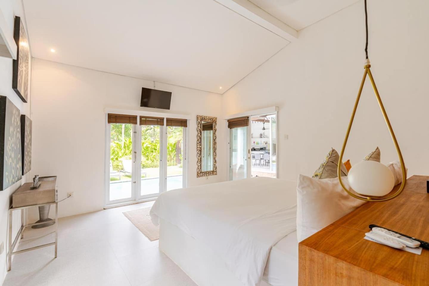 Villa Sitara, Sitara Villa Group Seminyak Exterior foto